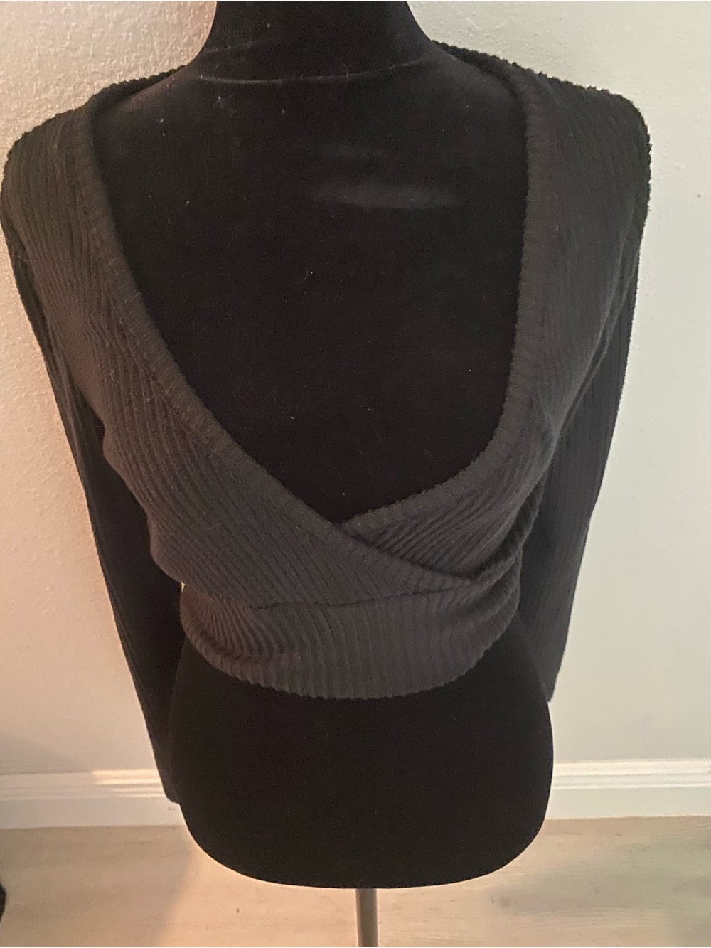 Women’s Black Ribbed Wrap Crop Top